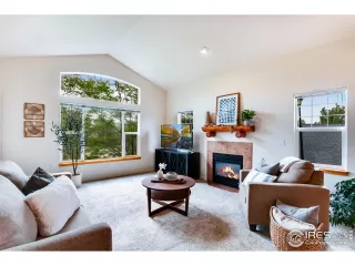 Photo #2: 945851 Listing 