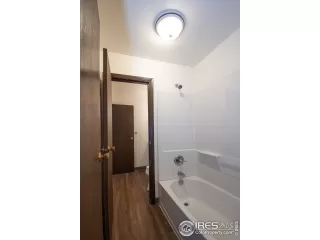 Photo #4: 945855 Listing