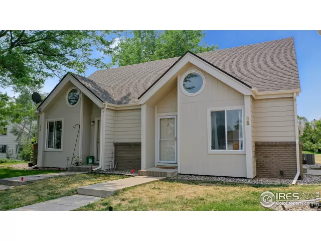 MLS: 945869 Condo For Sale