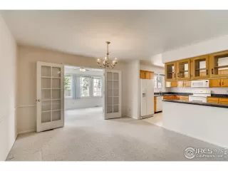 Photo #4: 945915 Listing