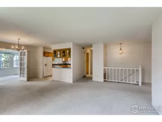 Photo #5: 945915 Listing