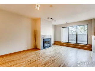 Photo #4: 945931 Listing