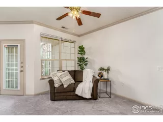 Photo #5: 946011 Listing