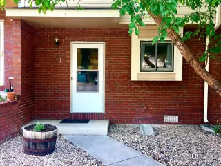 Photo #2: 946025 Listing