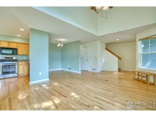 Photo #4: 946051 Listing