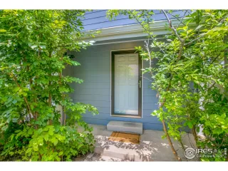 Photo #1: 946233 Listing