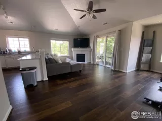 Photo #3: 946326 Listing