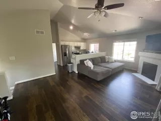 Photo #6: 946326 Listing