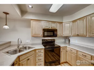 Photo #6: 946334 Listing 