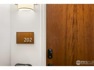 Photo #2: 946338 Listing 