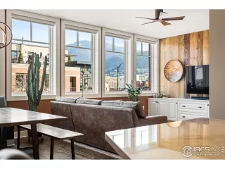 Photo #4: 946338 Listing 