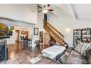 Photo #5: 946394 Listing 