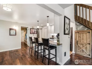 Photo #6: 946394 Listing 