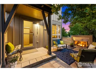 Photo #3: 946397 Listing