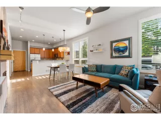 Photo #4: 946397 Listing