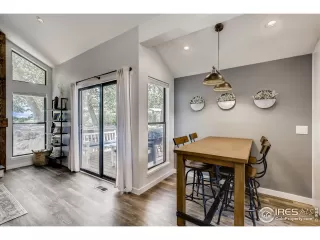 Photo #6: 946407 Listing