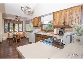 Photo #4: 946426 Listing