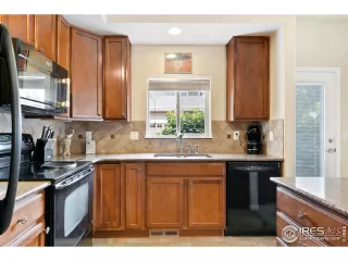 Photo #3: 946434 Listing 