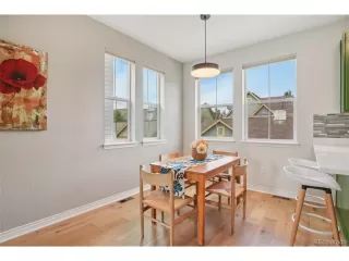 Photo #5: 9464849 Listing 