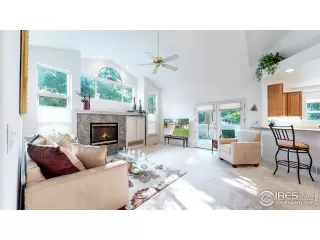 Photo #3: 946491 Listing 