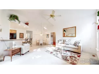 Photo #5: 946491 Listing 