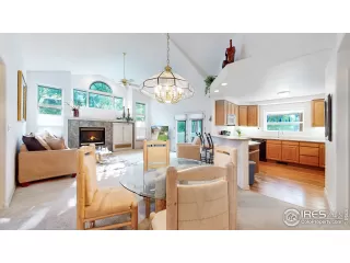 Photo #6: 946491 Listing 