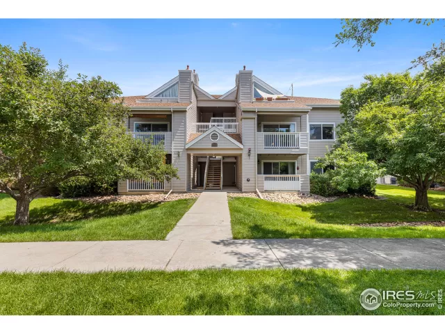 MLS: 946556 Condo For Sale