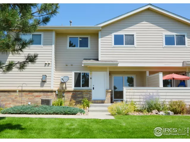 MLS: 946595 Condo For Sale