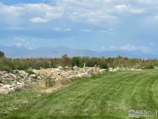 Photo #4: 946595 Listing