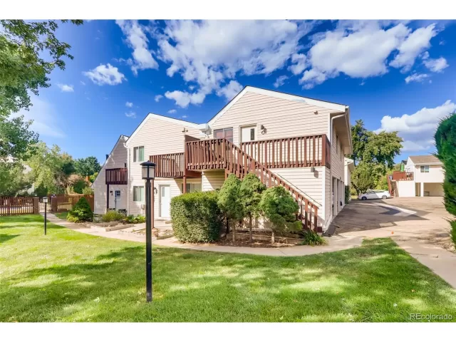 MLS: 9466044 Condo For Sale