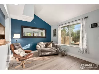 Photo #2: 946629 Listing