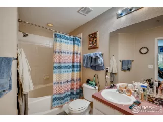 Photo #5: 946639 Listing