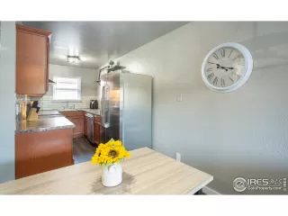Photo #6: 946649 Listing
