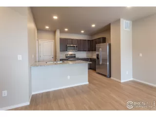 Photo #6: 946741 Listing 