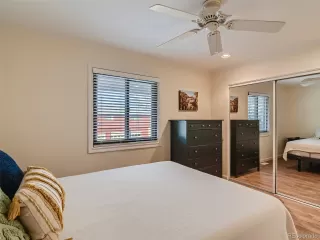 Photo #6: 9467551 Listing