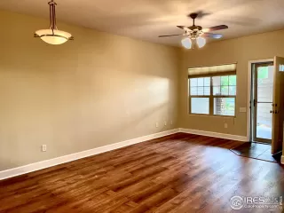 Photo #3: 946809 Listing