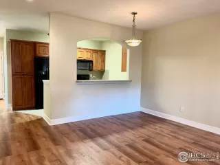 Photo #6: 946809 Listing