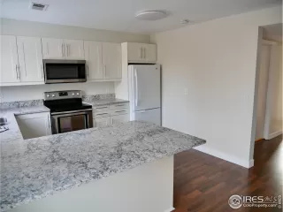 Photo #2: 946842 Listing 