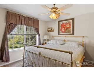 Photo #5: 946872 Listing