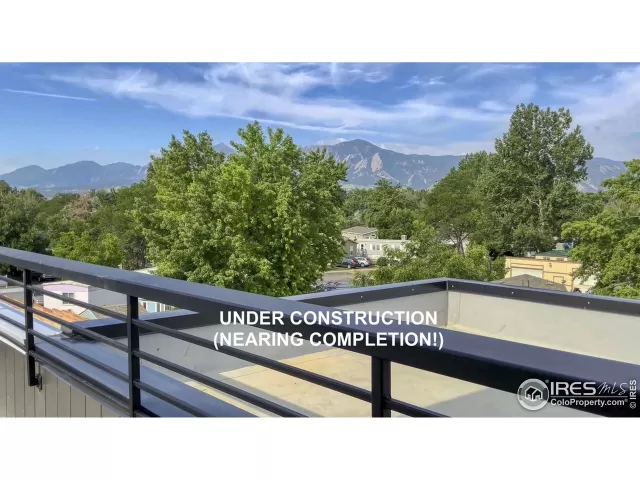 MLS: 946949 Condo For Sale