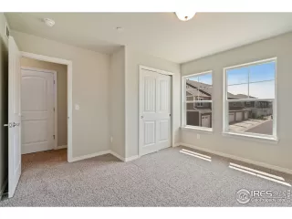 Photo #1: 946963 Listing 