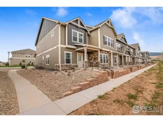 Photo #1: 946966 Listing