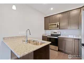 Photo #3: 946977 Listing 