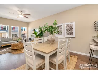 Photo #6: 946982 Listing