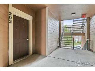 Photo #2: 947083 Listing