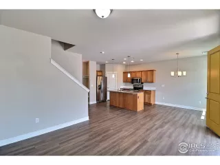 Photo #3: 947144 Listing