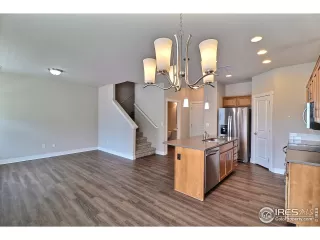 Photo #5: 947144 Listing