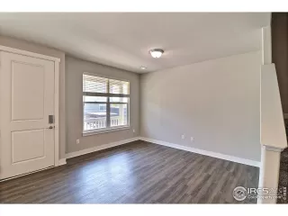 Photo #6: 947144 Listing