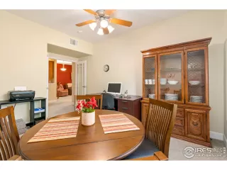 Photo #5: 947153 Listing