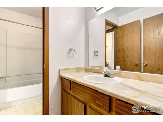 Photo #3: 947186 Listing